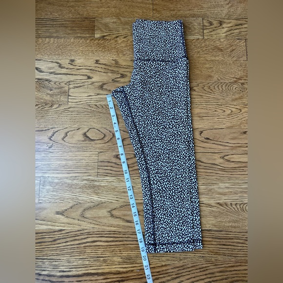 NWOT▪️Lululemon Wunder Under Leggings - Picture 3 of 8